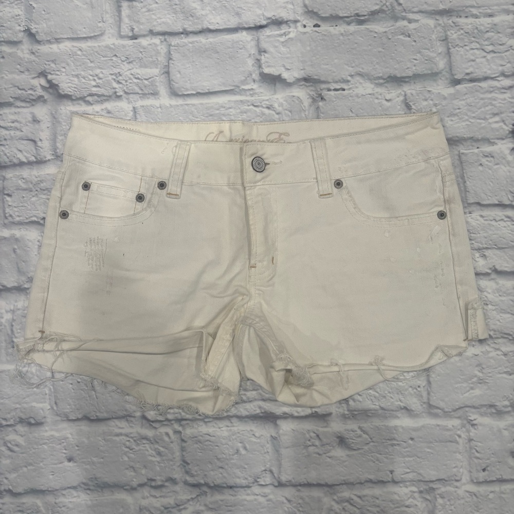 American Eagle White Shorts